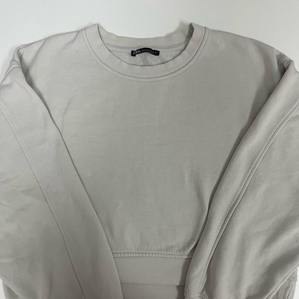 Zara Cropped Sweater